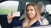 El dinero de las multas de tráfico servirá para pagar el carnet de jóvenes sin recursos o en paro