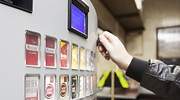 Un borrador de Sanidad propone incrementar los impuestos del tabaco y prohibir fumar en los coches