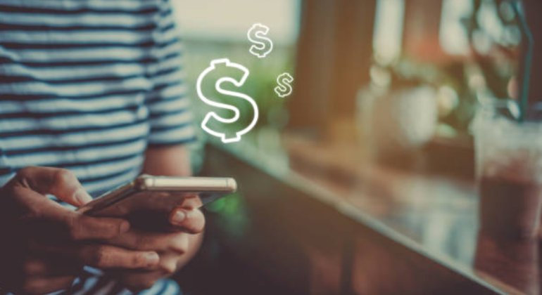 celular-invertir-istock.png