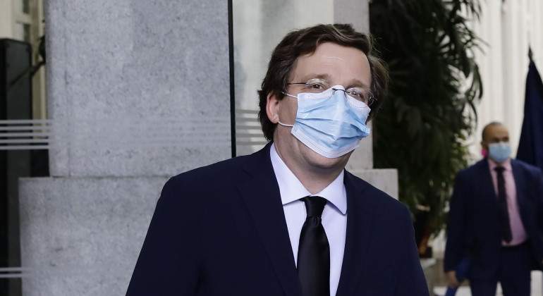 martinez-almeida-mascarilla-ep.jpg