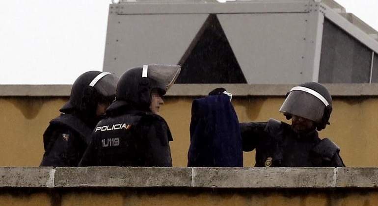 cie-aluche-azotea-desalojo-efe.jpg