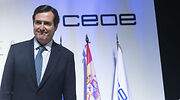 La CEOE pide recuperar los despidos, alargar los ERTEs y dejar hacer test a las empresas