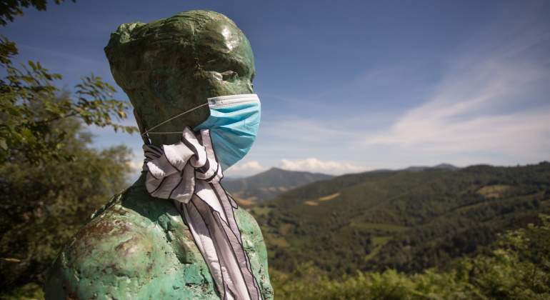 coronavirus-camino-santiago-mascarilla-ep.jpg