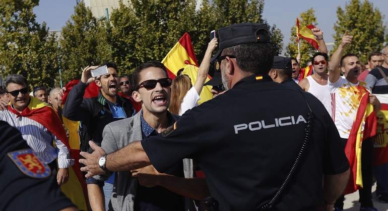 asamblea-podemos-banderas-espanolas-efe.jpg