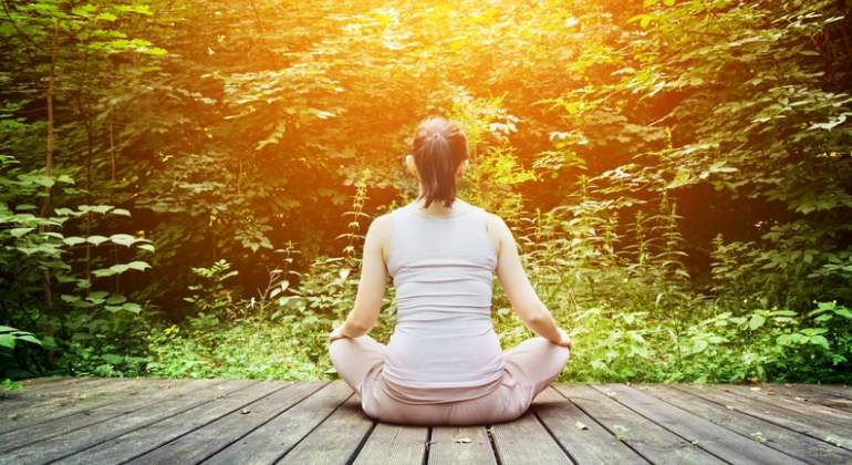 yoga-meditacion-salud-dreams.jpg