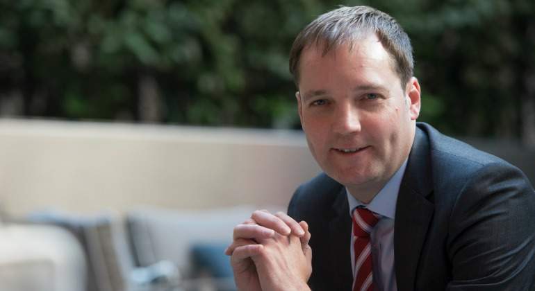 Robert-Parkes-hsbc.jpg