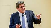 Escrivá aclara que el Gobierno no se plantea ningún cambio en la edad de jubilación