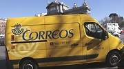 Correos compra 404 furgonetas de reparto a Renault por 5 millones