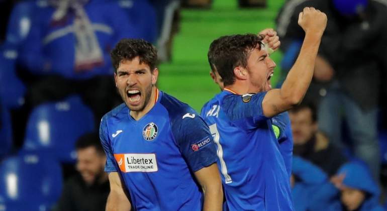 cabrera-mata-getafe-celebran-pase-krasnodar-reuters.jpg