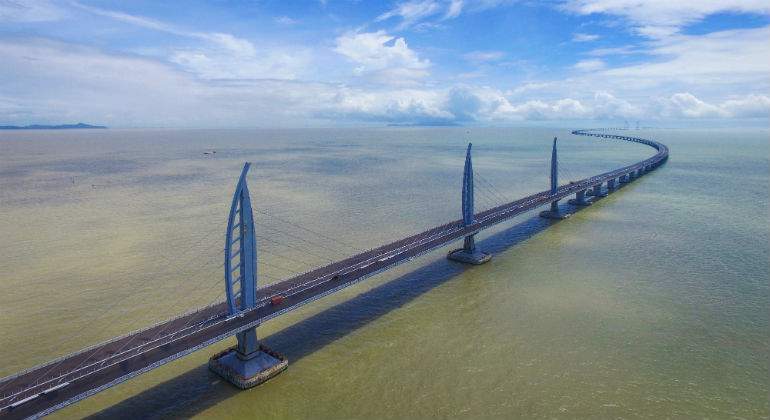puente-Zhuhai-Macao-Hong-Kong.jpg