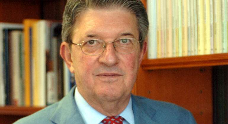 alfonso-salas-cerca.jpg