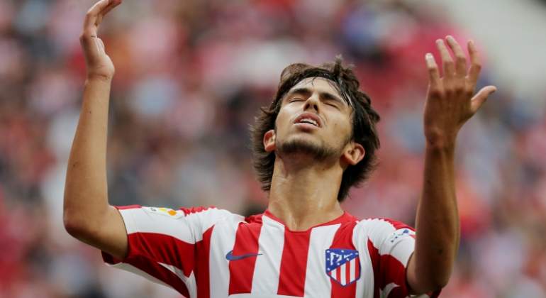 joao-felix-lamenta-efe.jpg