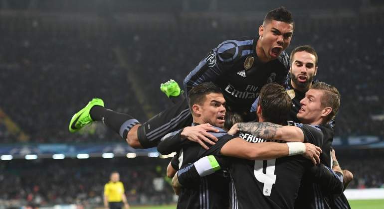 pina-gol-ramos-napoles-efe.jpg