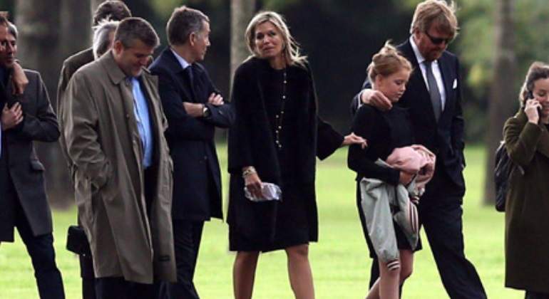 maxima-funeral-770.jpg