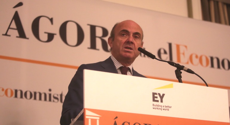 guindos-luis-agora-ee-lejos.jpg
