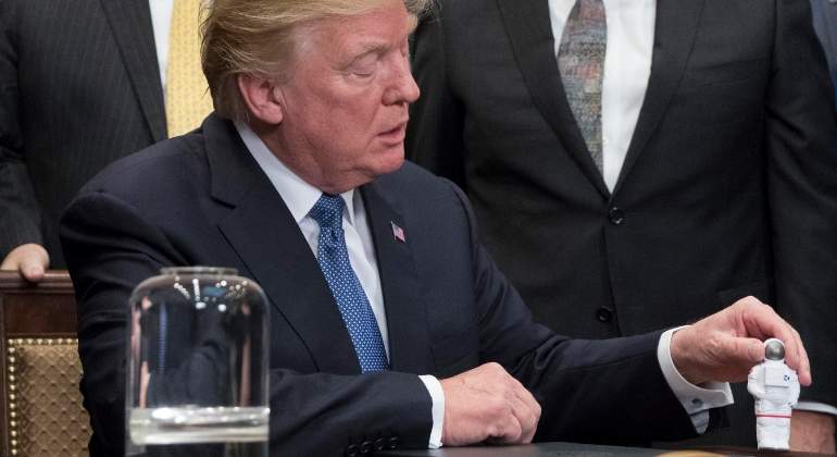 trump-muneco-astronauta-efe.jpg