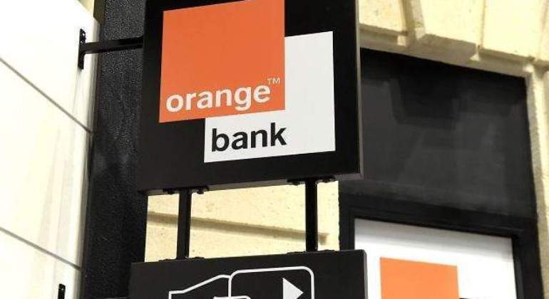orangebank.jpg