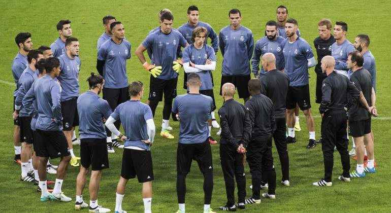 realmadrid-charla-zidane-dortmund-efe.jpg
