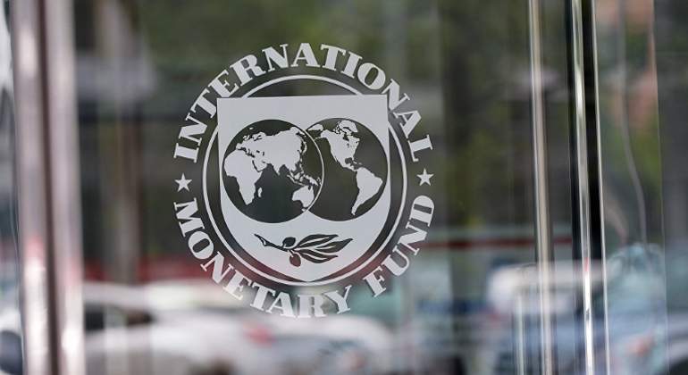 fmi-reuters.jpg