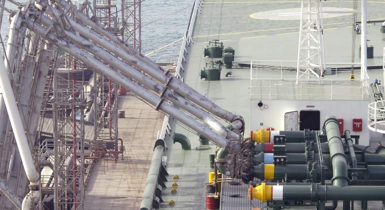 tubos-petroleo-kuwait.jpg
