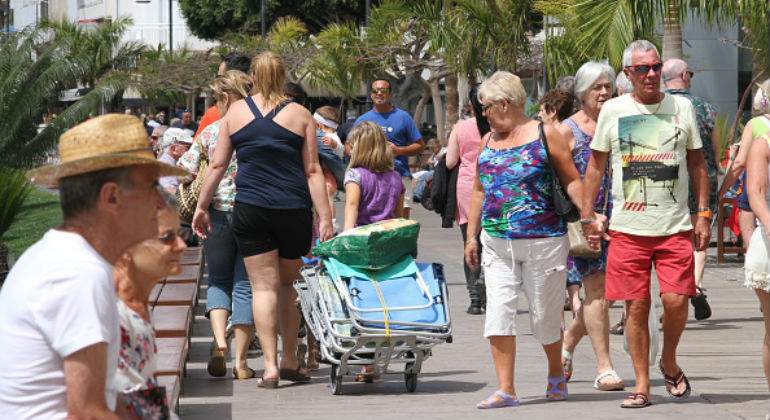 turista-extranjero.jpg