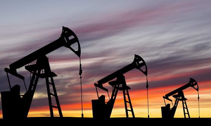 martillos-petroleo-atardecer-getty-770x420.jpg