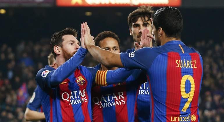 suarez-messi-gomes-reuters.jpg