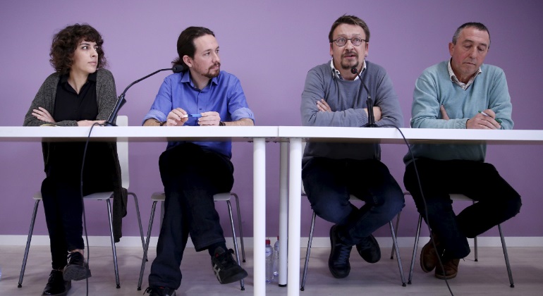 marea-iglesias-domenech-baldovi-reuters.jpg