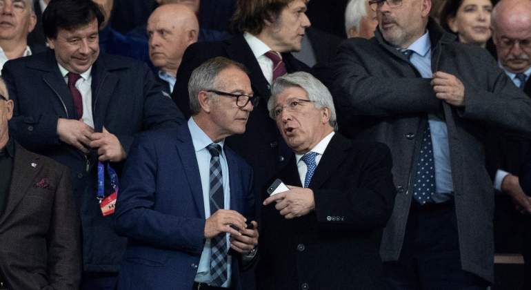 cerezo-guirao-palco-atletico-juventus-efe.jpg