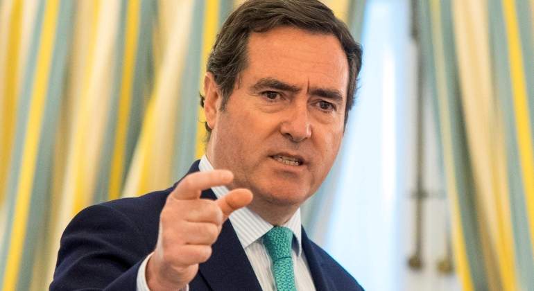 garamendi-gesto-mano-efe.jpg
