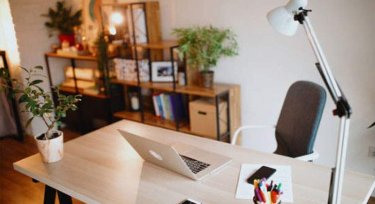 home-office-teletrabajo-istock.jpg