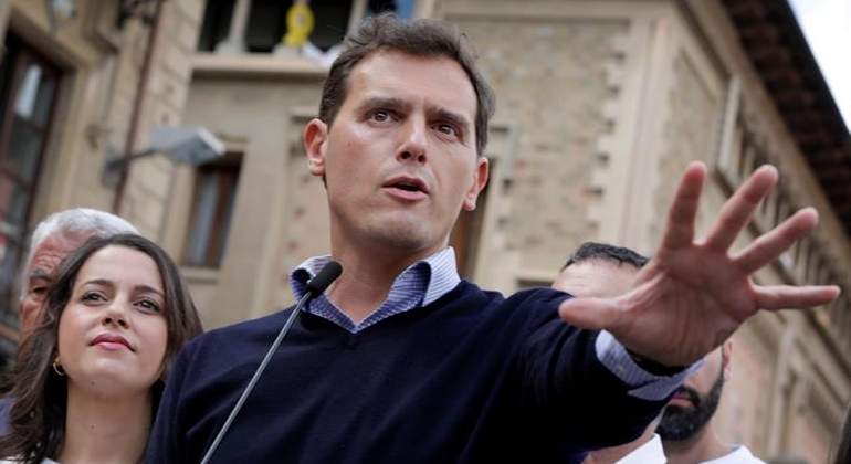 rivera-arrimadas-25sep19-efe.jpg