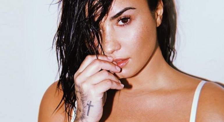 DDlovato-ig-770.jpg