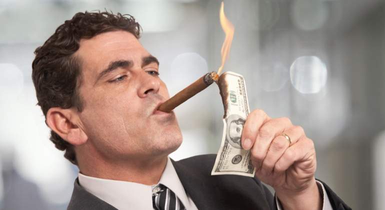 puro-dolar-dreamstime.jpg