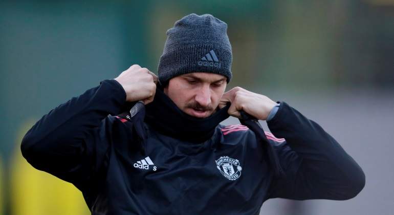 ibrahimovic-entrenamiento-united-reuters.jpg