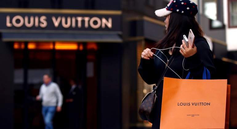Louis-Vuitton-reuters-770.jpg