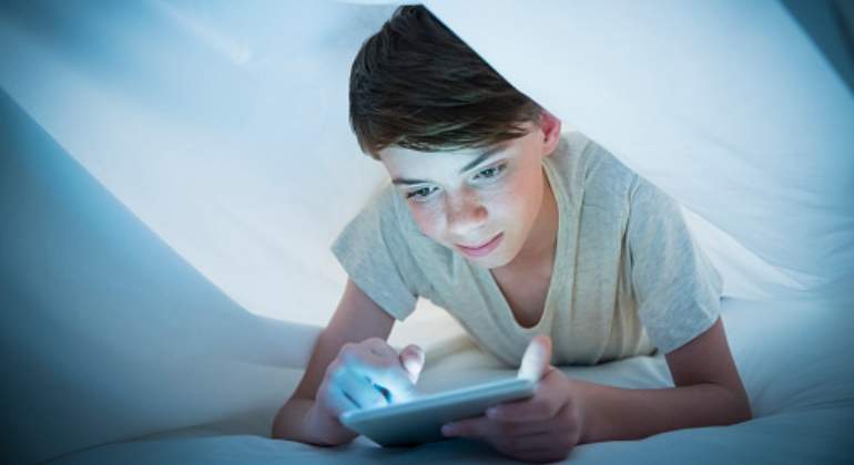 tablet-nino-sabana.jpg