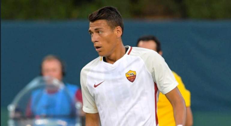 moreno-roma-twitter-psg.jpg