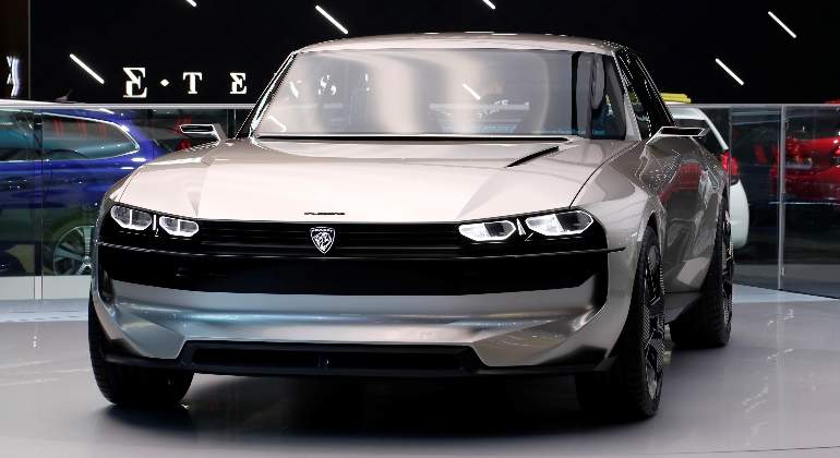 Peugeot-e-Legend-concept-2018-1.jpg