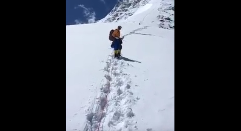 snapchat-everest.jpg