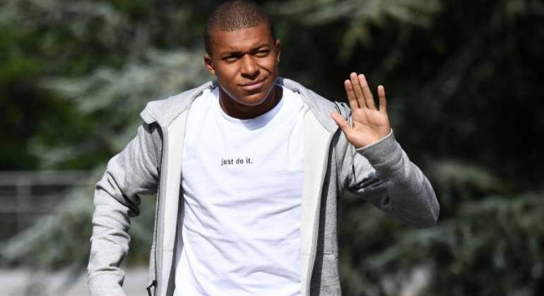 mbappe-estafa-770.jpg