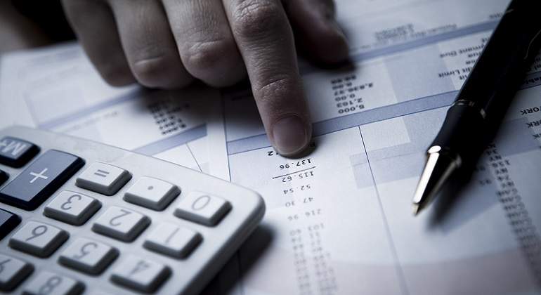 Factoring770x420.jpg