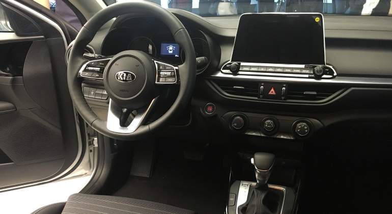 KIA-forte-ntx-770.jpg