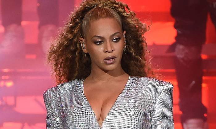 beyonce-robo-770.jpg