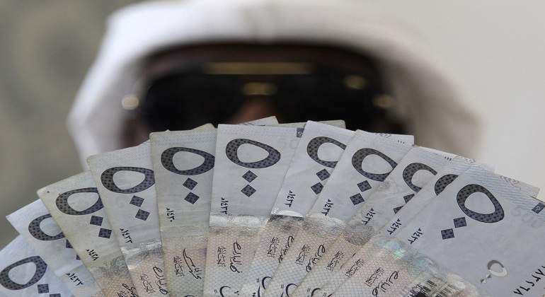 Arabia-saudi-dinero-770x420.jpg