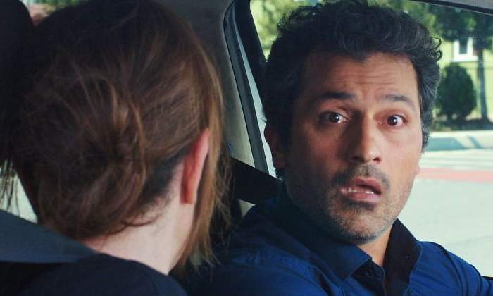 mujer-serie-accidente-coche.jpg