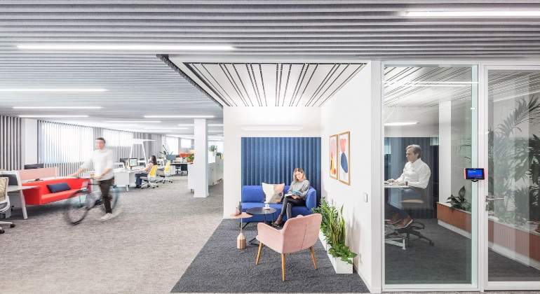 Steelcase.jpg