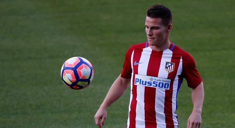 Gameiro-presentacion-2016-reuters.jpg