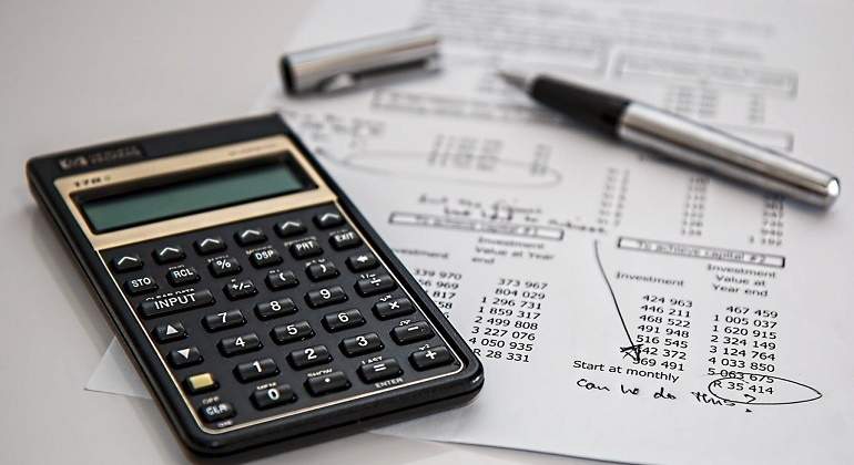 calculadora-finanzas-dinero-pixabay-770x420.jpg