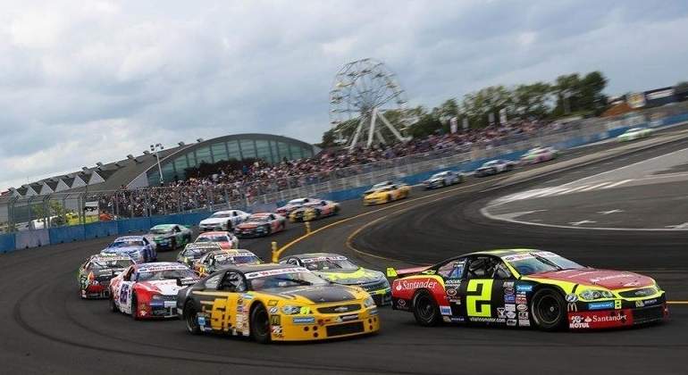 nascar.jpg